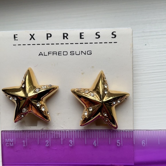 Vintage Alfred Sung gold star clip-on earrings - Picture 7 of 7